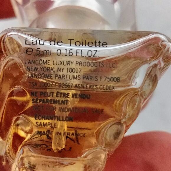 Tresor Lancome Paris Eau De Toilette Fragrance 0.16 oz Mini Splash Sample Travel - Picture 3 of 3